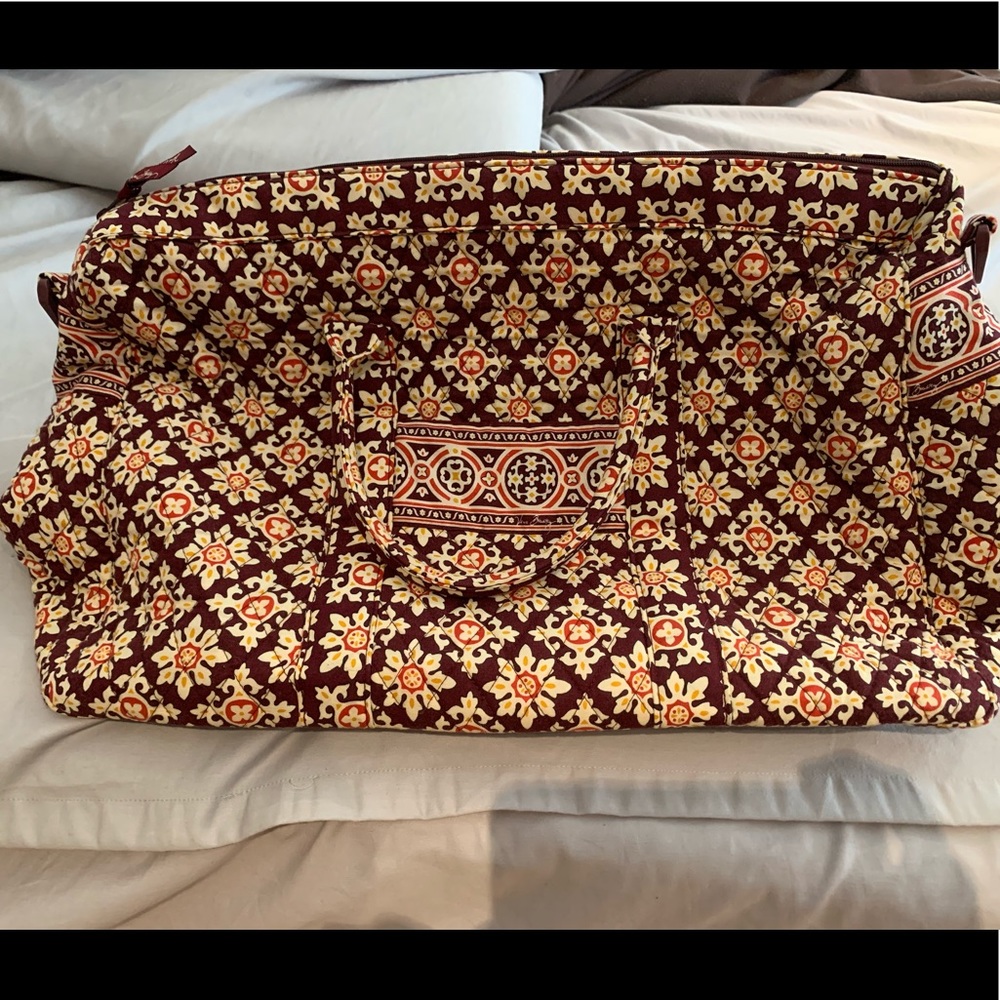 Vera Bradley duffel bag
